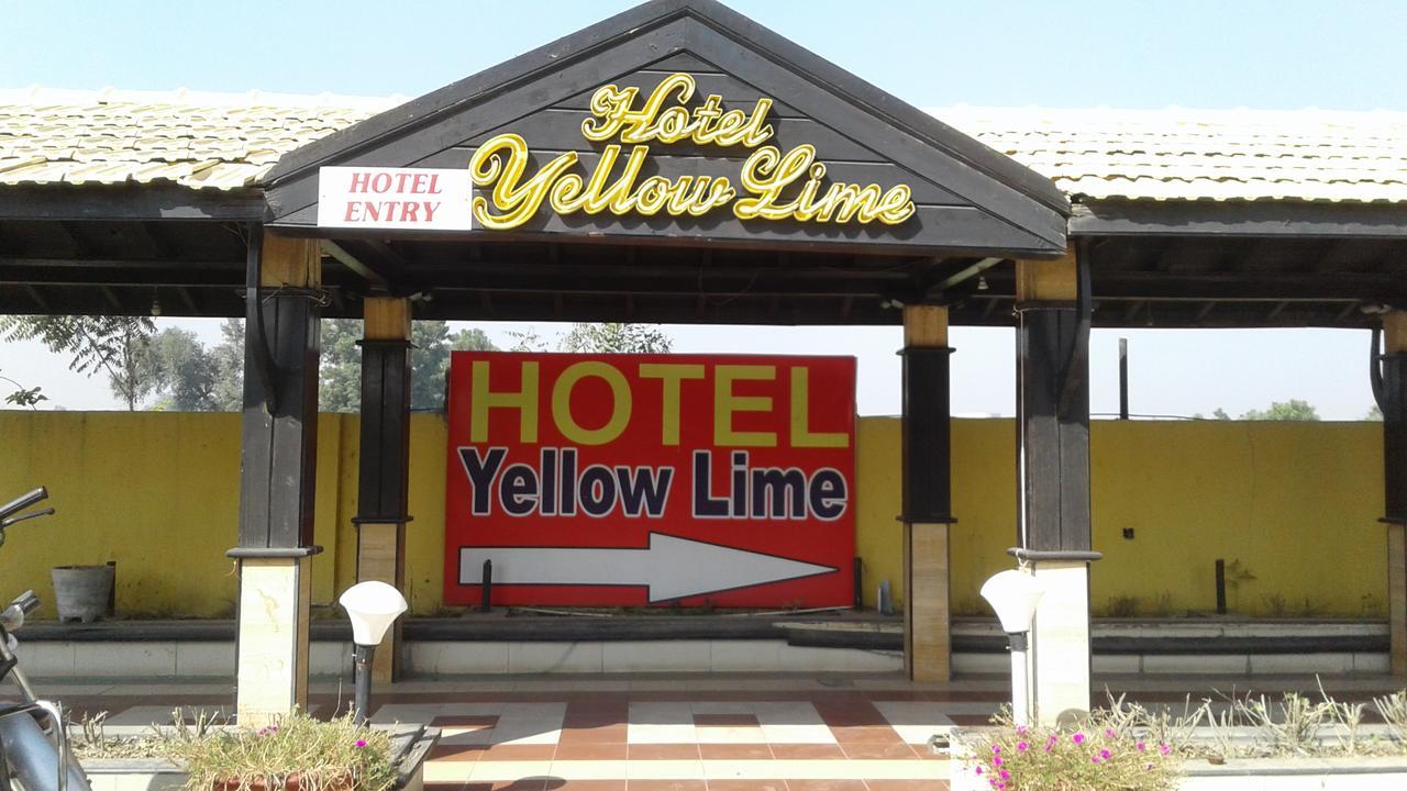 أحمد أباد Hotel Yellow Lime المظهر الخارجي الصورة